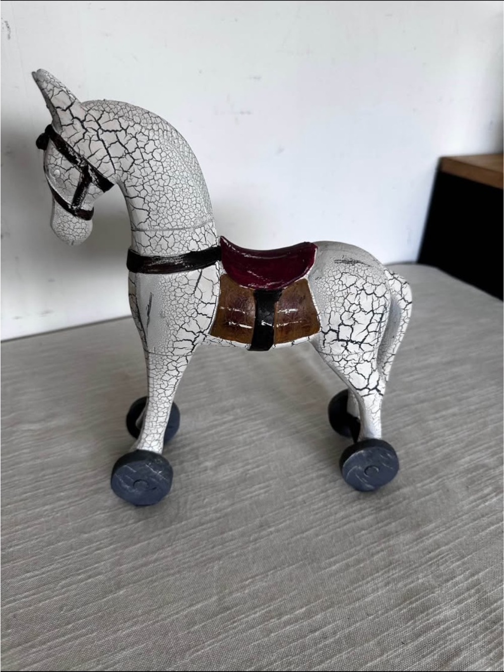 ❤️ 10” Wooden Decorative Horse